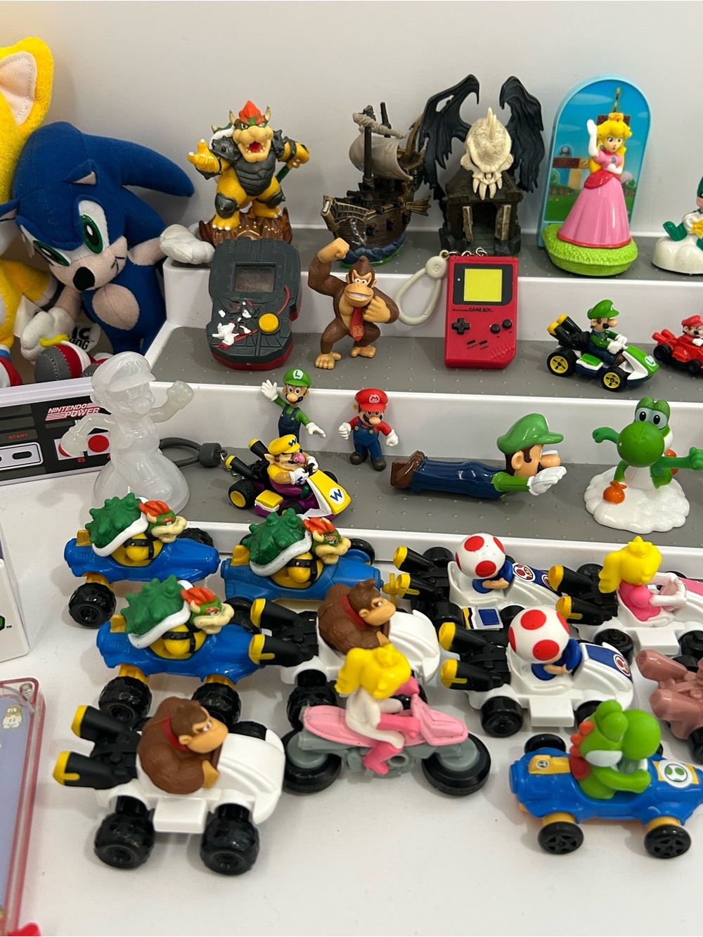 Nintendo Super Mario & Sonic the Hedgehog Toys & Plush Lot - Picture 3 of 8